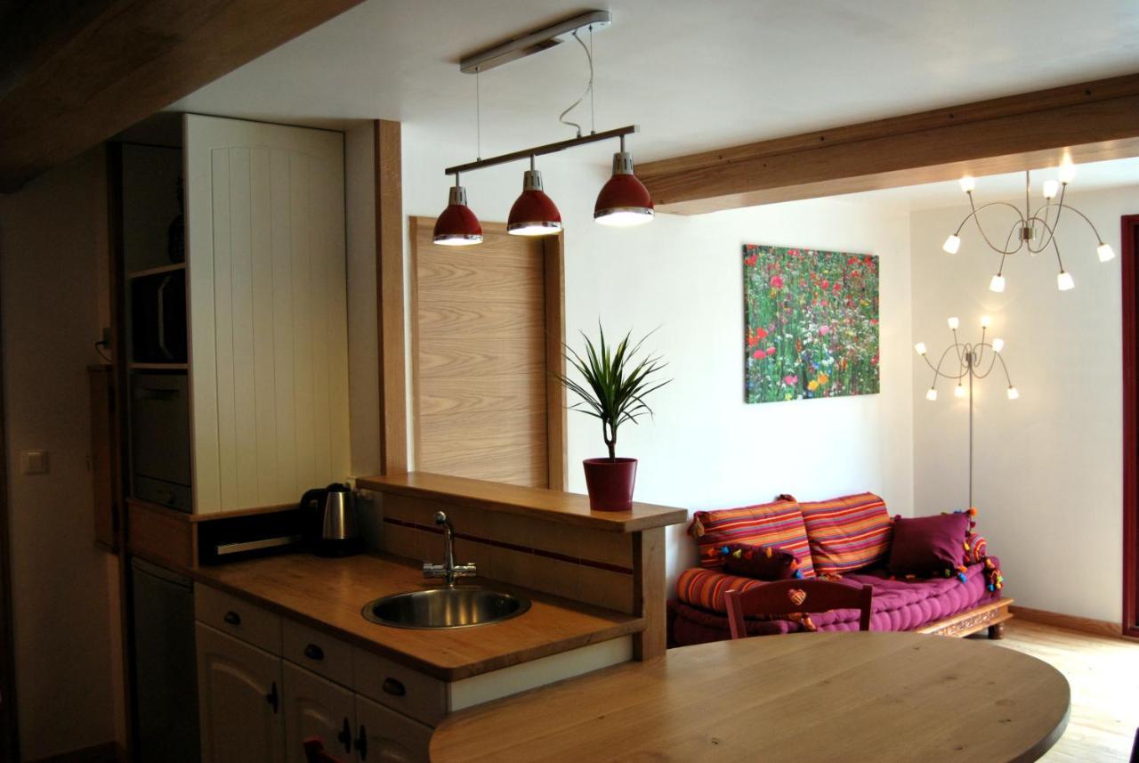 Le Clos Des Tilleuls D Day Home, Chambres D'Hotes, Suite Avec Sauna Privatif, Suite Avec Balneotherapie Privative, En Supplement Option Spa Bain A Remous La Vendelee Екстер'єр фото