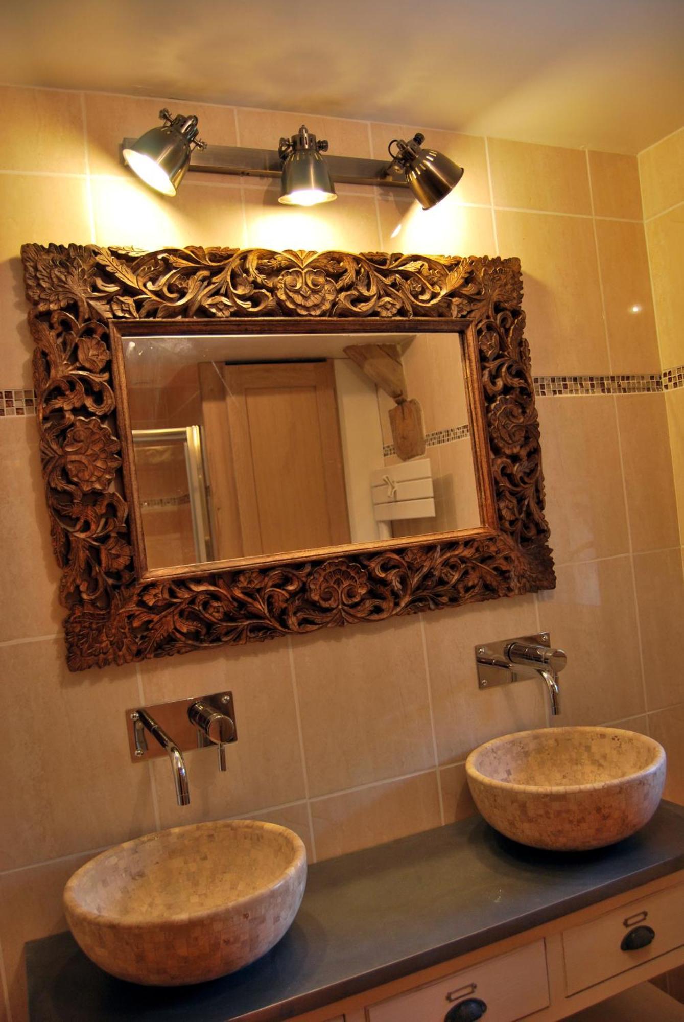 Le Clos Des Tilleuls D Day Home, Chambres D'Hotes, Suite Avec Sauna Privatif, Suite Avec Balneotherapie Privative, En Supplement Option Spa Bain A Remous La Vendelee Екстер'єр фото