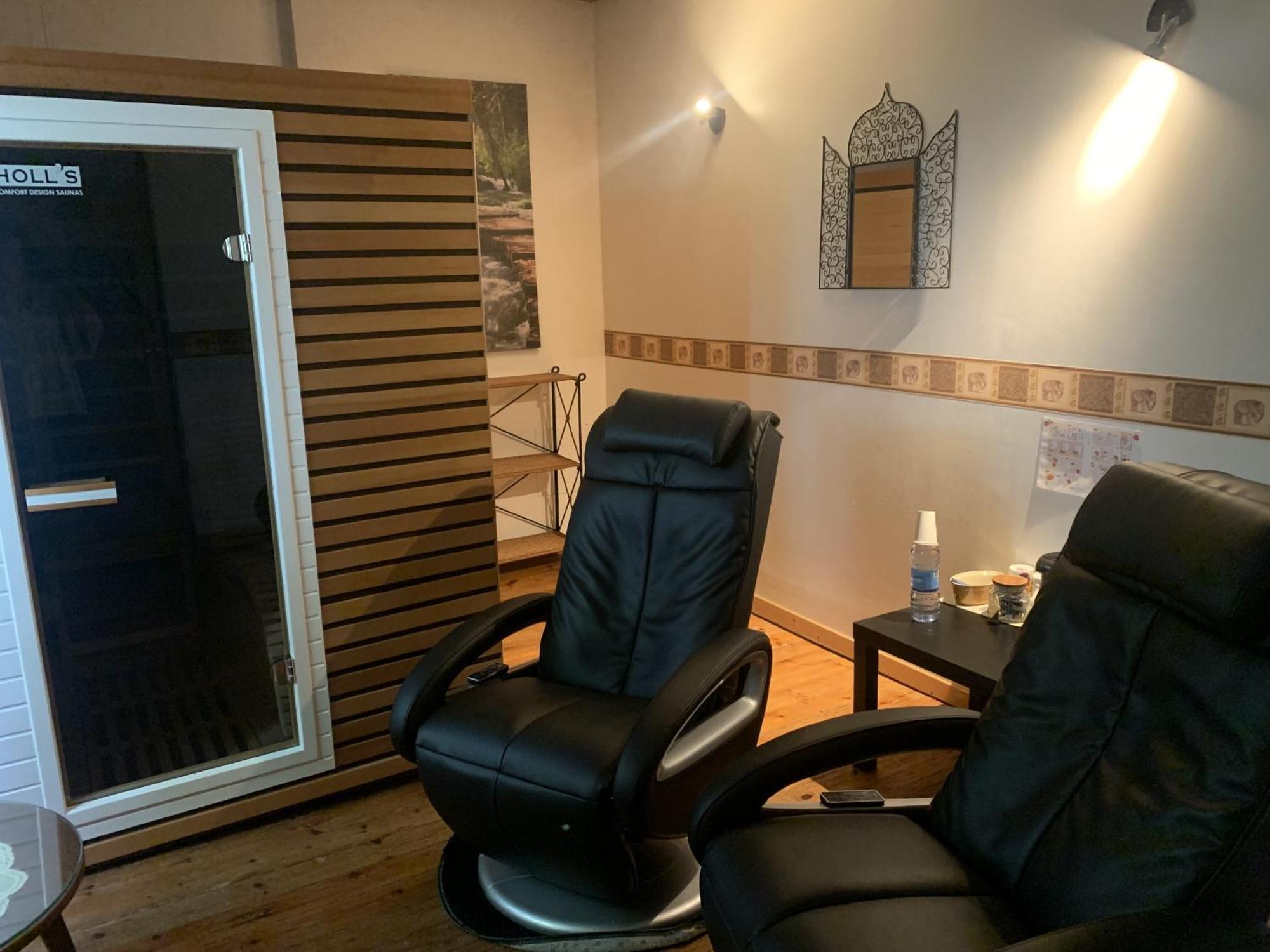 Le Clos Des Tilleuls D Day Home, Chambres D'Hotes, Suite Avec Sauna Privatif, Suite Avec Balneotherapie Privative, En Supplement Option Spa Bain A Remous La Vendelee Номер фото